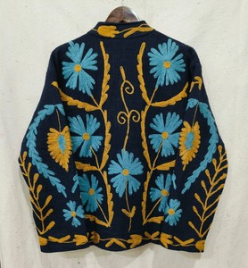 Chaqueta de punto de algodón para mujer con cuello chal bordado floral, manga larga, transpirable, hecha a mano, con puntada abierta, ideal para primavera. - Product Image 4