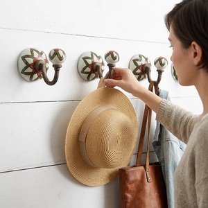 <b>Beads</b> Art <b>Direct</b> Factory Price Multifunction Coat Hanger with Ceramic Knobs Wall Hooks Cozy Coat Rail - Product Image 2