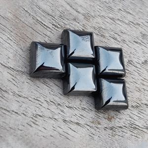 Hematita AAA+ Cabujón Cuadrado con Reverso Plano Calibrado para Fabricación de Joyas - Product Image 5