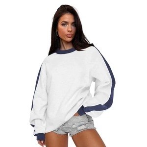 Sudadera Oversize Blanca Sólida para Mujer con Mangas en Contraste y Cuello Redondo, Manga Larga, Estilo Casual Urbano y Deportivo, Venta al por Mayor OEM ODM - Product Image 1