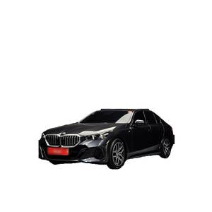 BMW Série 5 520i M Sport 2023, 31 991 km, boîte automatique, sièges en cuir, conduite à gauche, caméra de recul - Product Image 1