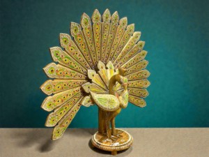 Decoración de Pavo Real de Madera Hecha a Mano, Arte Popular, Decoración del Hogar, Artesanía de Rajastán, Patrón Animal Pintado - Product Image 3