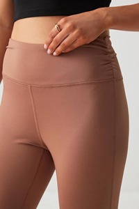 Pantalon large sans couture pour femme, taille haute, côtelé, style yoga, coupe évasée, vêtements de sport, personnalisable OEM - Product Image 5