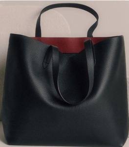 Stylish <b>Large</b> Black Tote Bags for <b>Women</b> Custom Logo and Design Fashionable Genuine Leather Aesthetic <b>Handbags</b> for Daily Life - Product Image 2