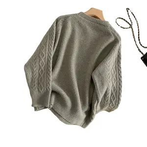 महिलाओं के लिए सॉफ्ट कॉटन क्रू नेक पुलओवर जम्पर मोटा पैटर्न बुना हुआ फीता सजावट बो कॉलर बुना हुआ स्वेटर