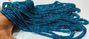 Perles d'apatite néon naturelle lisses et simples, forme ronde de 5-6 mm, vendues par brin de 8 pouces de long - Product Image 3
