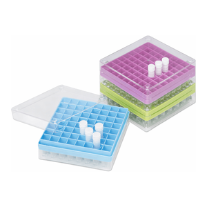 Estante para Tubos de Ensayo - Caja Apilable para Congelador SciLab de 81 Orificios con Tapa para Crioviales de 1-5 mL - Product Image 3