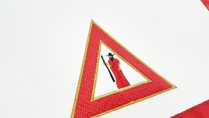 Delantal de Alto Sacerdote del Capítulo del Arco Real, Rojo, con Triple Tau, Insignia, Regalia Masónica, Delantal Ceremonial del Arco Real - Product Image 4