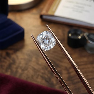 Diamant de laboratoire CVD certifié IGI, taille carrée coussin 1,5 carat, qualité G VS1, coupe excellente, pour bijoux fins et bagues de fiançailles - Fournisseur en gros - Product Image 5