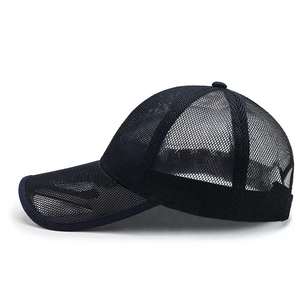 Casquette Trucker Classique en Maille Intégrale – Idéale pour l'Été, Décontractée et Tendance, pour Hommes et Femmes - Product Image 2