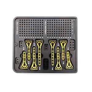 Plaque de fixation distale de fémur en acier inoxydable orthopédique pour implant chirurgical vétérinaire pour la fixation des fractures osseuses chez le chien et le chat - Product Image 1