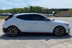 Hyundai Veloster N <span class=keywords><strong>2020</strong></span> d'occasion en bon état, inspecté, boîte manuelle 6 vitesses, moteur turbo 4 cylindres, pack performance, peu modifié - Product Image 3