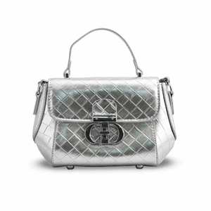 <b>Silver</b> Formal Evening Bag P24137 Elegant <b>Clutch</b> - Product Image 3