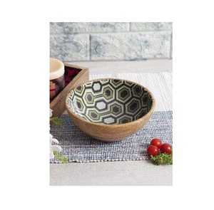 Tazón de Madera Esmaltada Ecológico y Duradero con Detalles Artísticos Intrincados para una Decoración de Mesa Moderna y Sofisticada, Hogar con Estilo - Product Image 3
