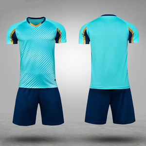 Conjunto de Camiseta de Fútbol Amarilla y Negra para Hombre, Manga Corta, 100% Poliéster, Absorbe la Humedad, Cuello Redondo, Todas las Temporadas, Diseño Personalizado, Servicio OEM - Product Image 6