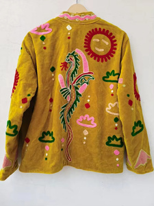 เสื้อแจ็คเก็ตบอมเบอร์กำมะหยี่สีเหลืองลายซูซานี ปักลายดอกไม้สไตล์โบฮีเมียนแบบสองด้าน สำหรับฤดูใบไม้ร่วงและฤดูหนาว - Product Image 2