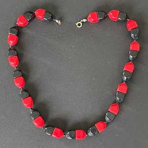 Colorful Fashion Natural Pearl Round Resin Beaded Heart Shape Hand-made Party Wedding Necklace for Women - Product Image 4