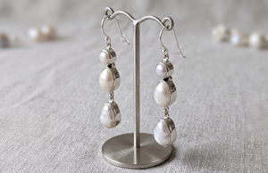 Pendientes de Perlas Naturales de Agua Dulce con Baño de Oro de 18k de Grado AA, Blancos, para Mujer, con Engaste en Bisel, Modernos, para Regalo y Fiestas - Product Image 6