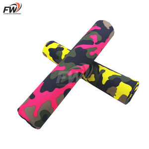 Almohadilla de espuma de alta densidad para barra de pesas, para sentadillas, empujes de cadera, entrenamiento de glúteos, antideslizante, protector de barra de cuero PU, venta al por mayor OEM. - Product Image 1