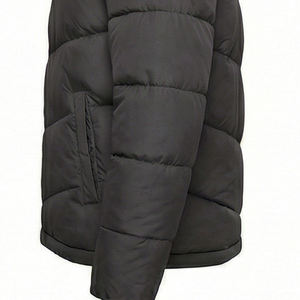 Veste matelassée en toile à capuche personnalisée OEM pour homme, chaude, isolée, imperméable, avec logo frontal, style streetwear, pour l'extérieur - Product Image 4