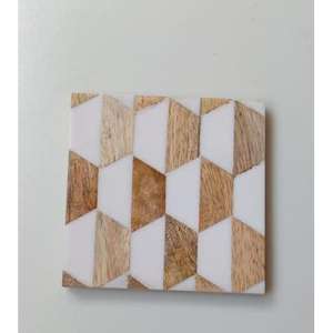 Posavasos de Madera de Acacia Premium, Diseñado para Proteger las Superficies de las Mesas, Forma Rectangular para Servir Té, Café y Bebidas - Product Image 6