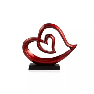 Escultura Moderna Abstracta de Corazón en Resina, Decoración Artística de 12x14.75x3 Pulgadas, Diseño Contemporáneo para Mesa de Salón, Día de San Valentín - Product Image 5