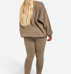Conjunto Deportivo Casual de Dos Piezas para Mujer, Top de Manga Larga con Cuello Redondo y Pantalones Anchos, Fabricante de Conjuntos Deportivos con Logotipo Personalizado - Product Image 2