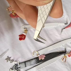Pinzas Quirúrgicas de Alta Precisión Morje para Pestañas, Acero Inoxidable, Punta Suave, Agarre Perfecto, Colores Personalizables (Rosa/Negro/Blanco) - Product Image 3
