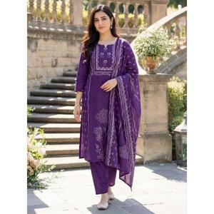 new launched muslin Pant Fabric Muslin Dupatta Fabric Muslin Inner Fabric Cotton <b>Kurti</b> Work Position Hand Printed - Product Image 1