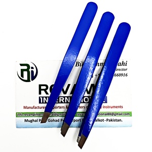 Pinzas de Cejas de Acero Inoxidable de Precisión, Duraderas y Ecológicas, con Punta Inclinada y Colores Personalizables para Tres Pinzas - Product Image 6