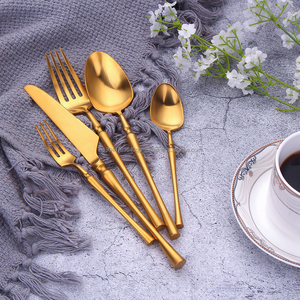 ที่ขายดีที่สุดการออกแบบที่ทันสมัยหรูหราทอง 4 ชิ้นช้อนส้อมและชุดมีด - Product Image 5