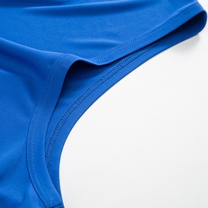 Débardeur Homme Personnalisé avec Logo Doré, Impression en Gros, T-shirt de Sport Sans Manches pour la Salle de Gym, Haut d'Été à Col Rond - Product Image 2