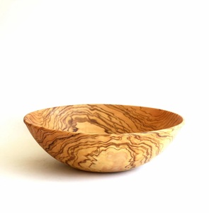 Bol à salade en bois d'olivier fait main, écologique, avec une belle veine de bois, design rustique moderne, durable, 8,5 pouces, bol en olivier TerraCurve - Product Image 2