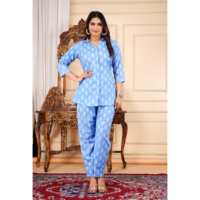 Elegante Conjunto de Traje para Mujer Azul Cielo, Cuello Mao, Manga Tres Cuartos, Blazer Casual, Pantalón hasta la Rodilla, Ropa de Oficina, Atuendo de Negocios