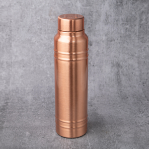 Botella de Agua de Cobre Hecha a Mano Health Smith, Elegante Vaso de Cobre Puro para el Hogar y Colección de Regalos - Product Image 4