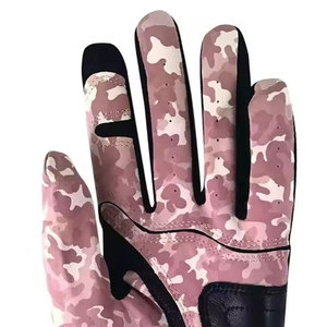 Équipement d'entraînement sportif durable pour l'extérieur, conçu pour la pratique, incluant des gants de golf offrant une stabilité de préhension constante - Product Image 6