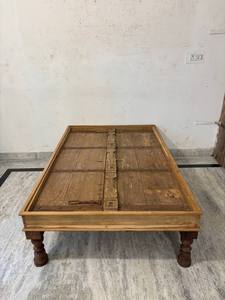 Mesa de Centro Moderna de Madera Sólida de Lujo con Diseño Artesanal Estilo Granja para Sala de Estar, Dormitorio y Comedor - Product Image 6