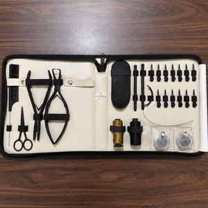 Kit d'outils professionnels pour extensions de cheveux : pinces à cheveux, pince à sertir à 3 trous, ciseaux de coupe, pince pour extensions adhésives, pinces de sectionnement, peigne - Product Image 3