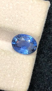 Zafiro azul natural de corte ovalado facetado, piedra preciosa suelta de zafiro de Ceilán para joyería fina. - Product Image 3