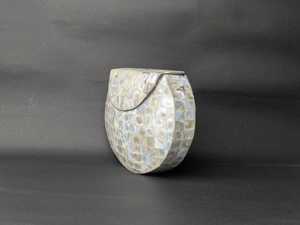 Pochette en sergé naturel écologique, magnifiquement faite à la main avec sangle en chaîne pour la décoration de mariages et de fêtes - Product Image 4