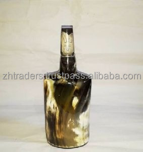 Bouteille à boire naturelle faite à la main, écologique, de forme personnalisée moderne avec couvercle pour la reconstitution historique et les collectionneurs - Product Image 5