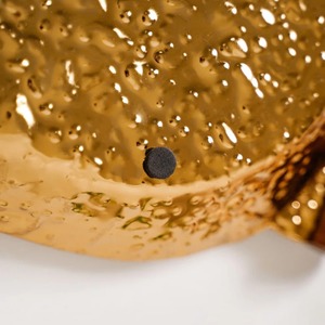 Premium Quality Gold Finished Oval Metal <b>Tray</b> With Wooden Handles For <b>Snacks</b> Or Drinks Serving And Tabletop Display From India - Product Image 2