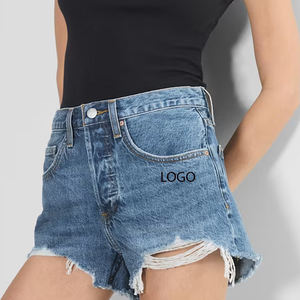 Shorts déchirés pour femmes avec design de haute qualité, personnalisation du logo possible / avec poches latérales et fermeture à boutons - Product Image 1
