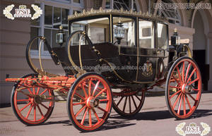 Elegante fabricante de carruajes tirados por caballos Landua, diseño real, carruajes tirados por caballos cubiertos, carruajes Victoria para bodas - Product Image 2