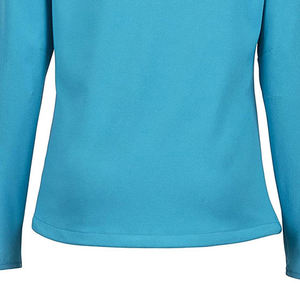 Chaqueta softshell de acabado suave con calidez transpirable. Perfecto para usar en capas y actividades al aire libre. - Product Image 6