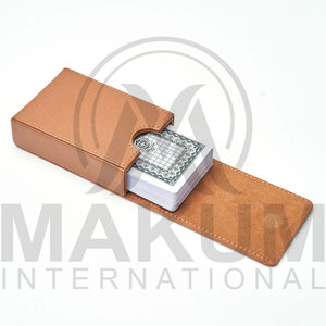 Porte-cartes vintage fin en cuir véritable fait main, durable, pour les voyages, couleur personnalisable - Product Image 4