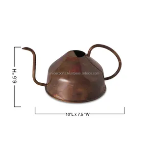 Arrosoir en métal artisanal finition antique pour plantes, design moderne et minimaliste, pour l'entretien des plantes d'intérieur, Zahid Exports - Product Image 6
