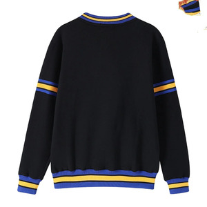 เสื้อสเวตเชิ้ต Sigma Gamma Rho Chenille ลายตัวอักษรกรีก สำหรับฤดูหนาว แบบยูนิเซ็กซ์ ผลิตจากโพลีเอสเตอร์/คอตตอน สีดำ ทอง น้ำเงิน ลายทาง มีกระเป๋า คอกลม สำหรับชมรมนักศึกษา - Product Image 2