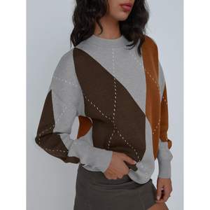 2024 Trendy Queen Oversized Chunky Knit Crewneck Women's <b>Sweater</b> Color Block <b>Argyle</b> Plaid Design Breathable Warm with Front Logo - Product Image 3