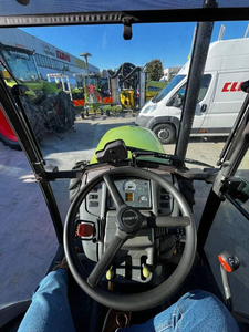 Tractor agrícola Claas Nectis 267 F - Product Image 5